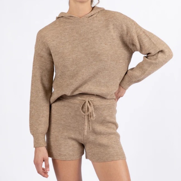 Pink Lily Sweaters - CLOUD CHASER MOCHA SWEATER KNIT HOODIE